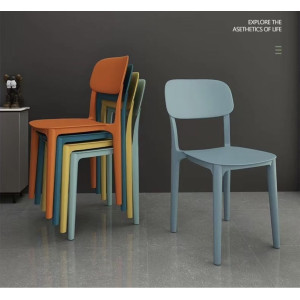 靠背加厚可疊餐椅